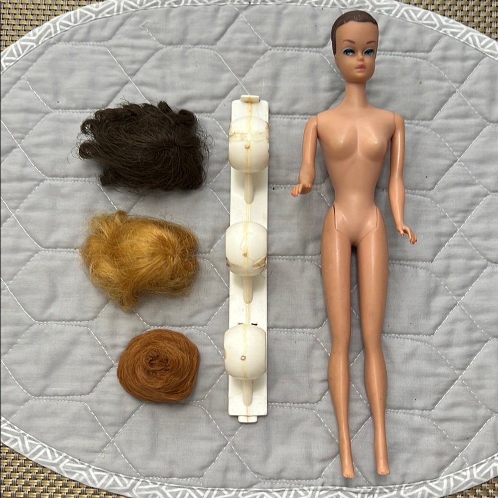 60’s Midge, 3 Wigs and Wig Stand from my childhood Collection